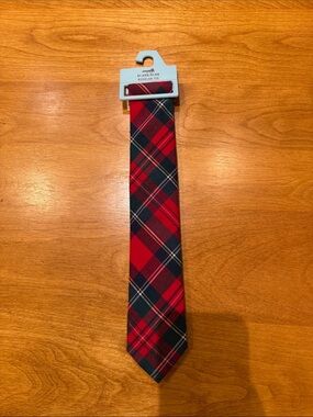 Class Club Red Green and Navy Plaid Tie